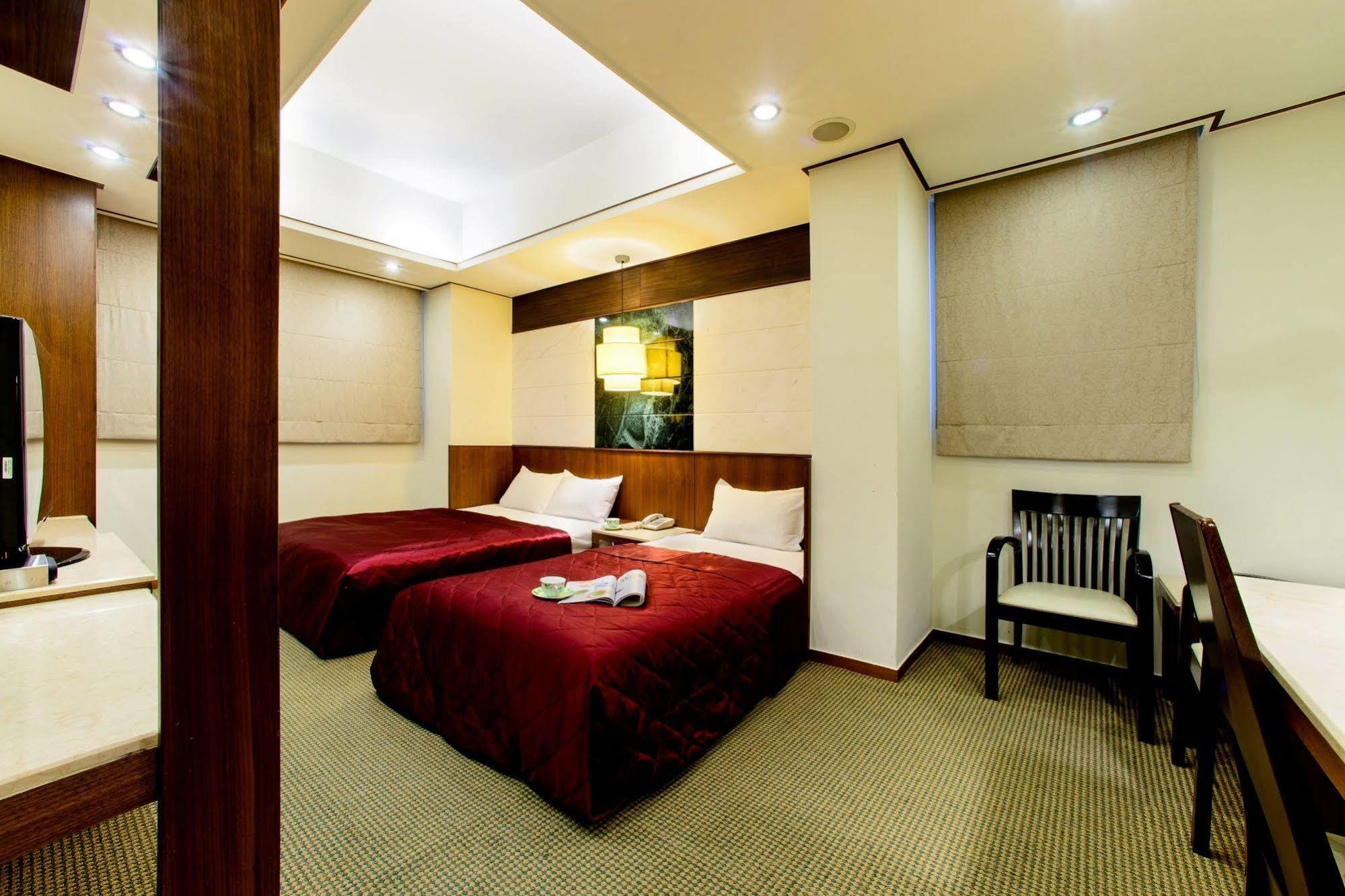 Kao Yuan Hotel - Zhong Shan Taichung Buitenkant foto